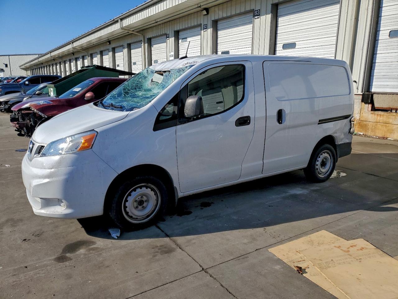 2020 Nissan NV 200