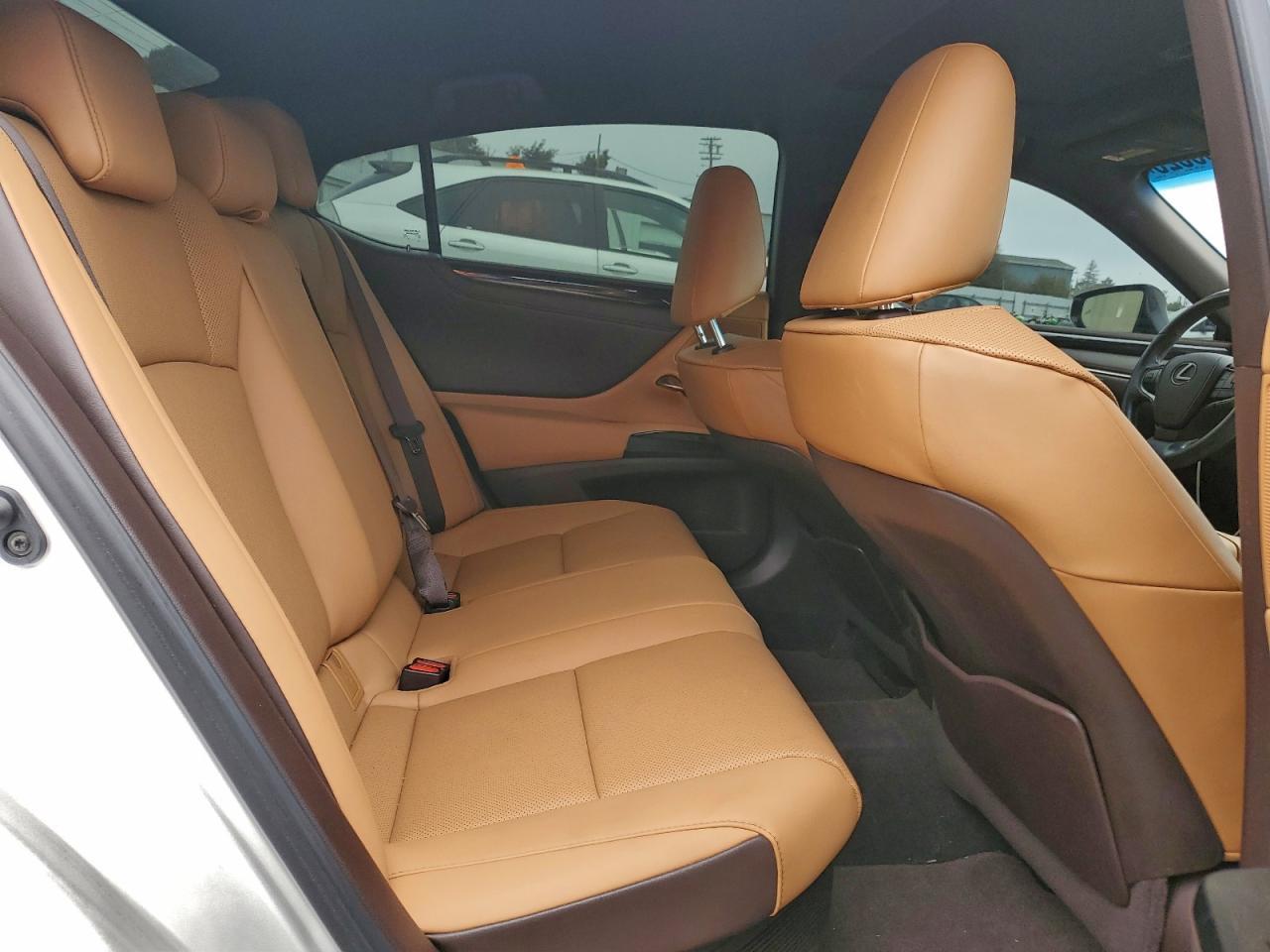 2021 Lexus Es 300h