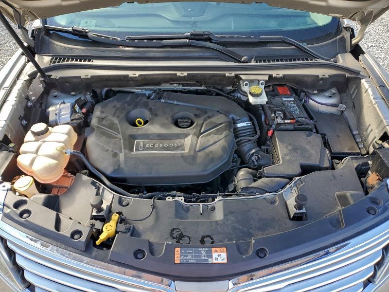 2015 Lincoln Townhouse MKC