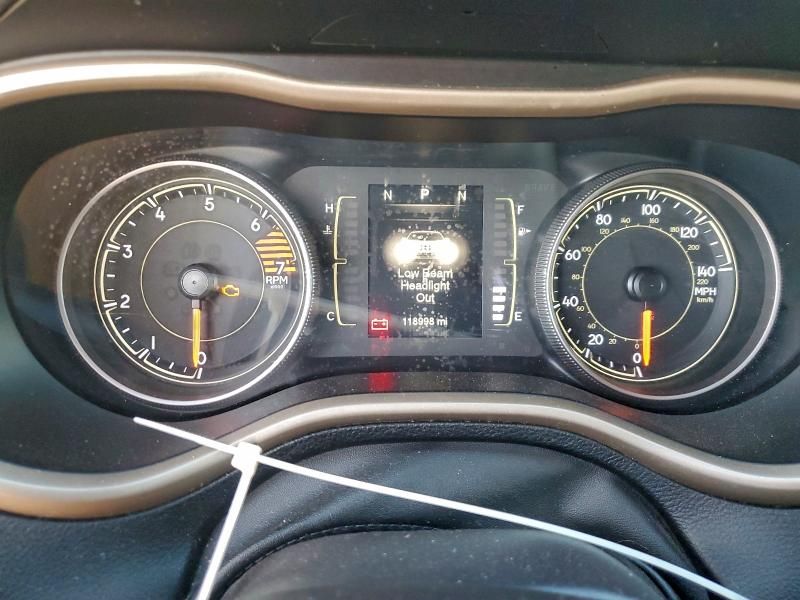 2016 Jeep Cherokee Sport