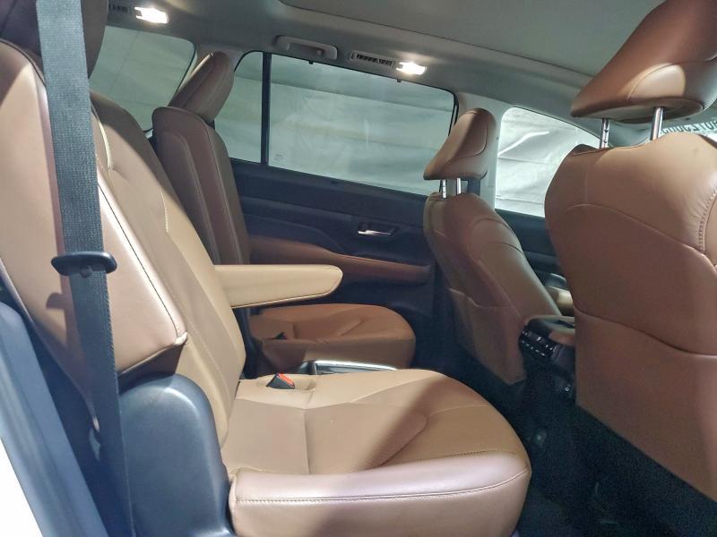 2025 Toyota Grand Highlander Platinum