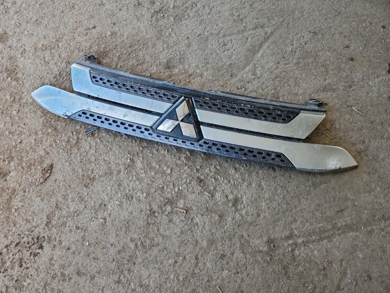 2020 Mitsubishi Outlander se