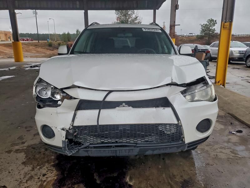 2011 Mitsubishi Outlander es