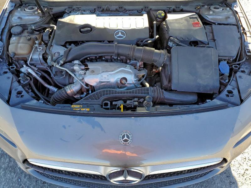 2019 Mercedes-Benz A 220