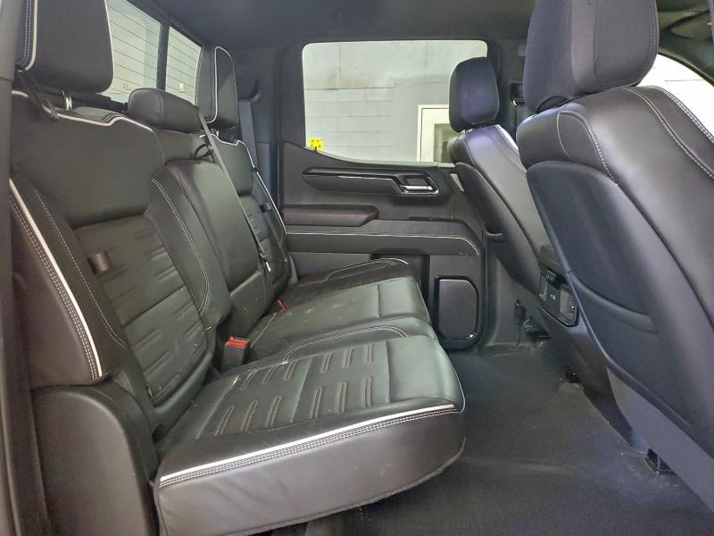 2024 GMC Sierra K1500 At4x