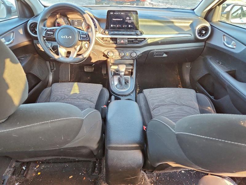 2024 KIA Forte lx