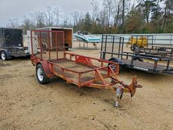 Salvage trucks for sale at Greenwell Springs, LA auction: 2000 Utility Trailer