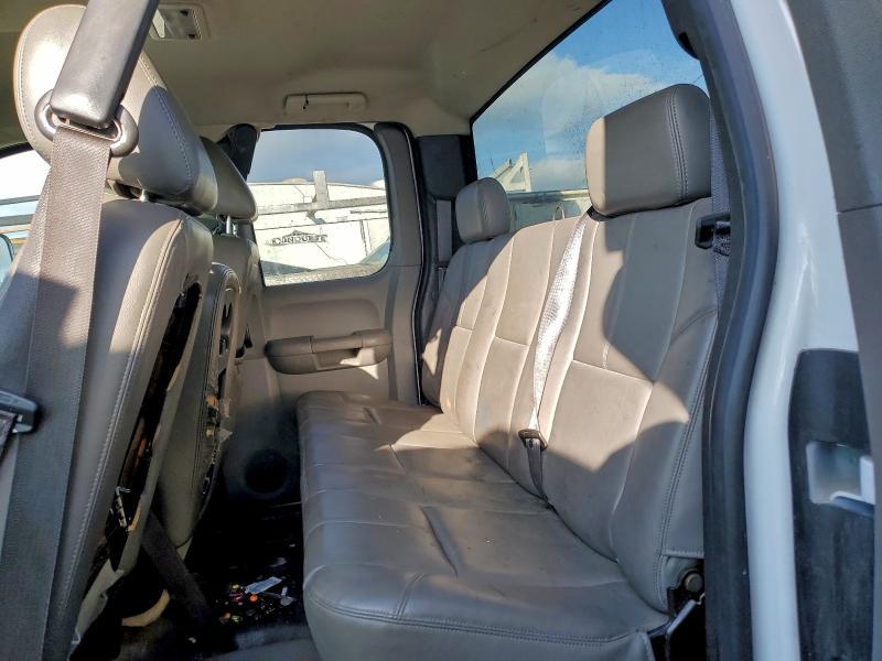 2013 GMC Sierra Utility / Service Truck