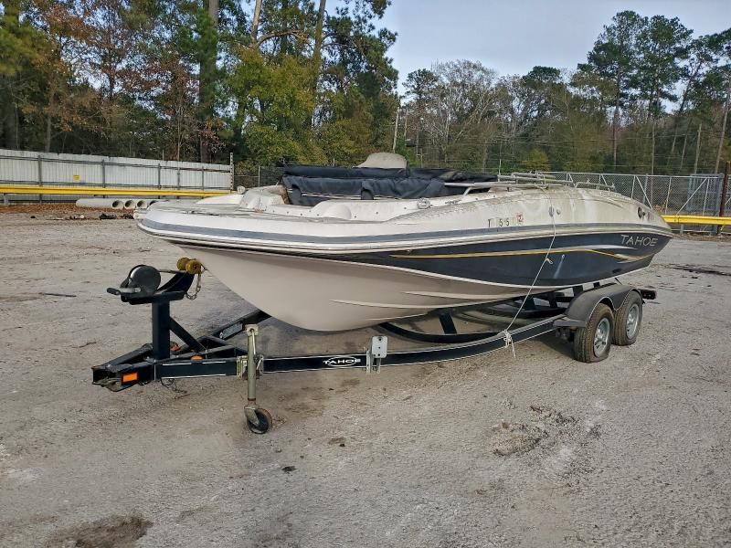 2007 Tracker Boat