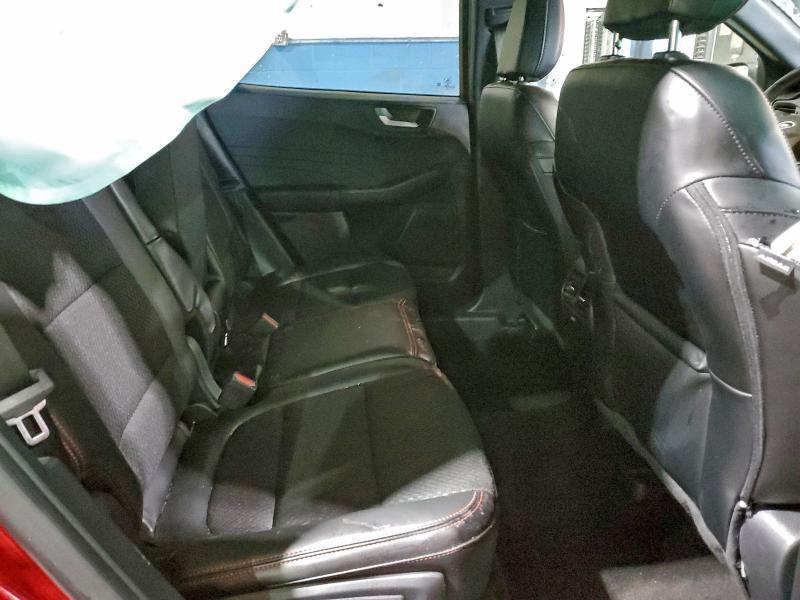 2025 Ford Escape st Line