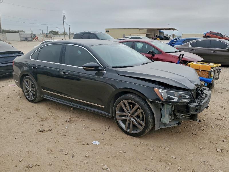 2016 Volkswagen Passat s