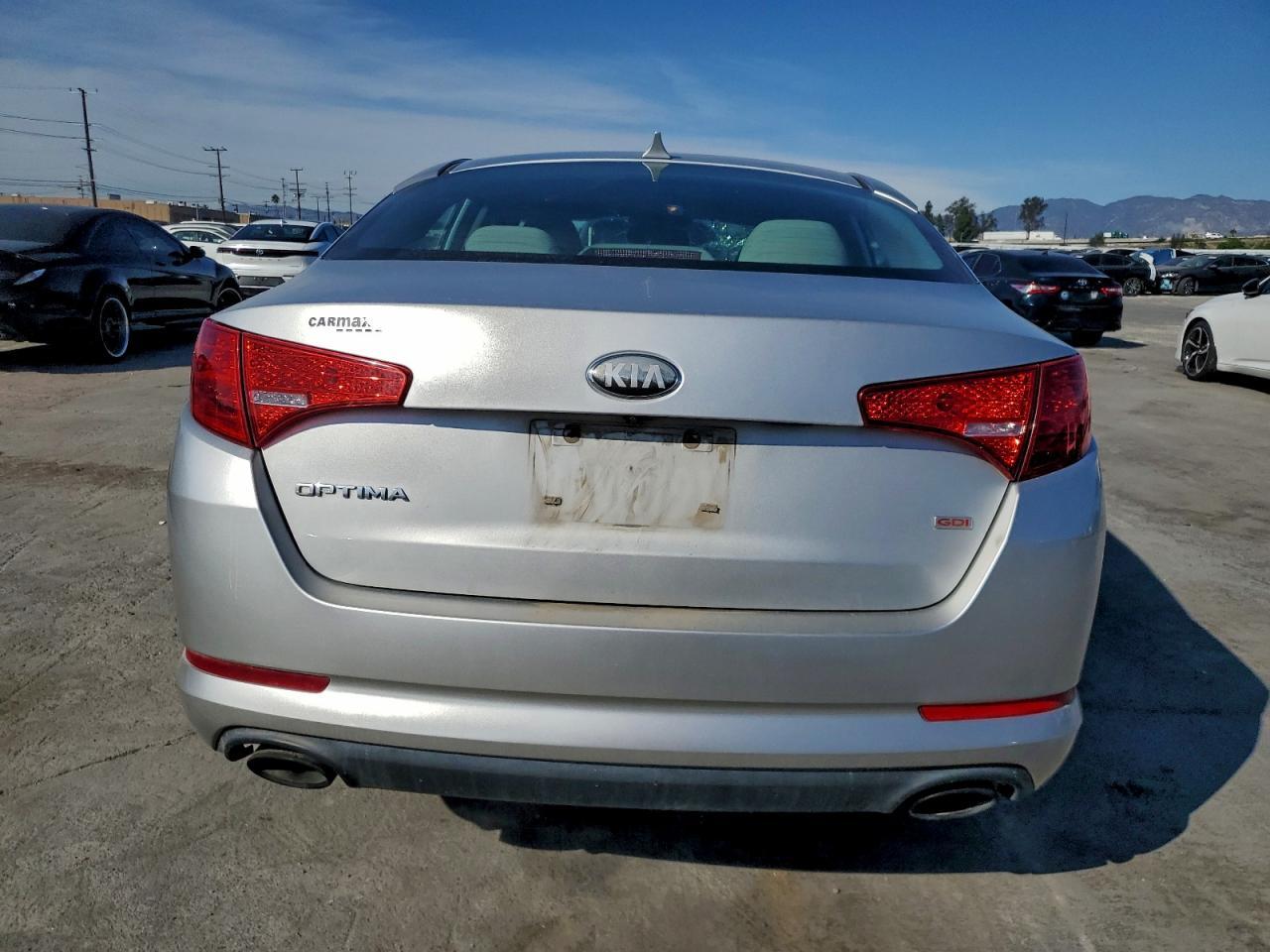 2013 KIA Optima lx