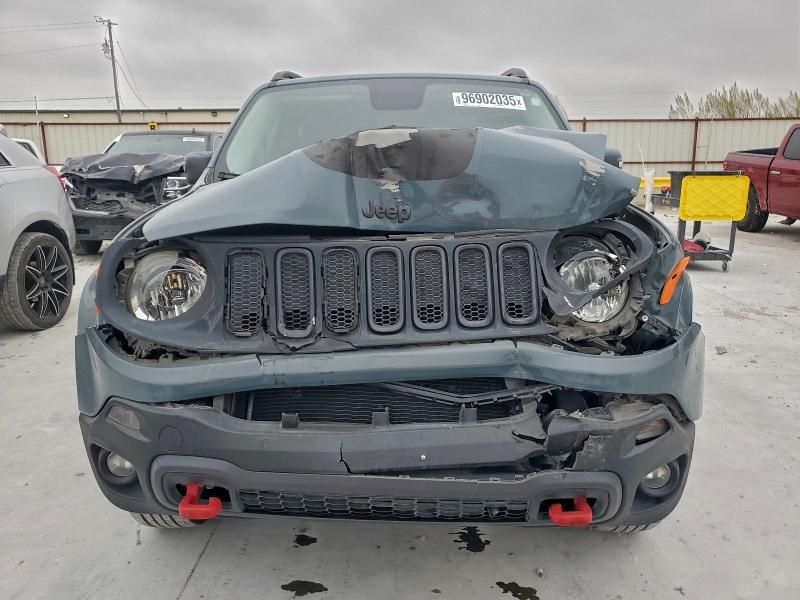 2016 Jeep Renegade Trailhawk