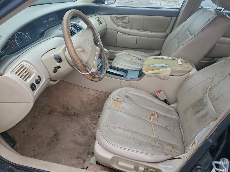 2000 Toyota Avalon xl