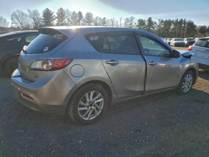 2012 Mazda 3 I