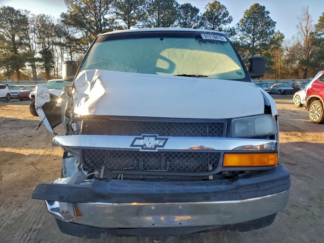 2018 Chevrolet Express G3500 LT