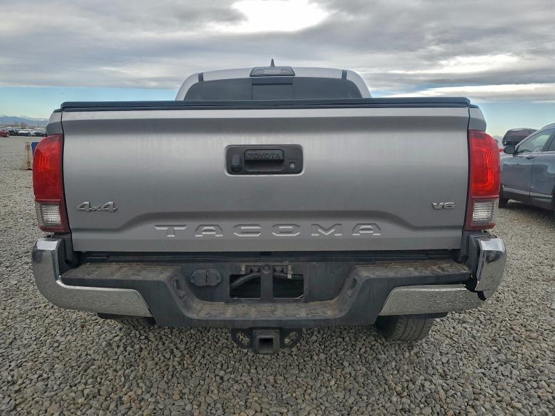 2018 Toyota Tacoma Double cab