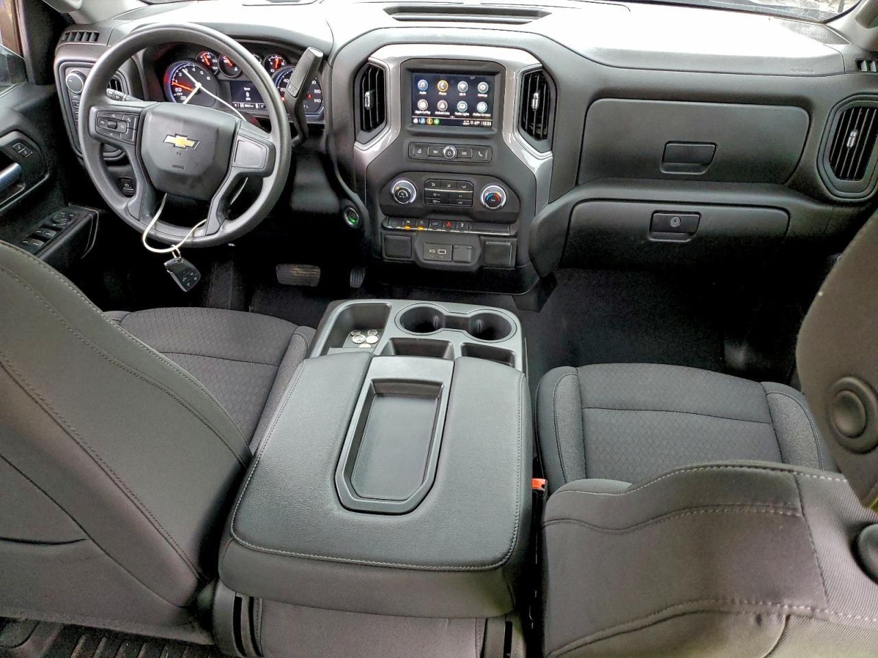 2022 Chevrolet Silverado K1500 Custom