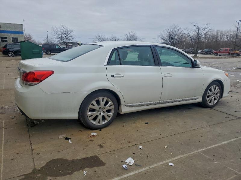 2011 Toyota Avalon Base
