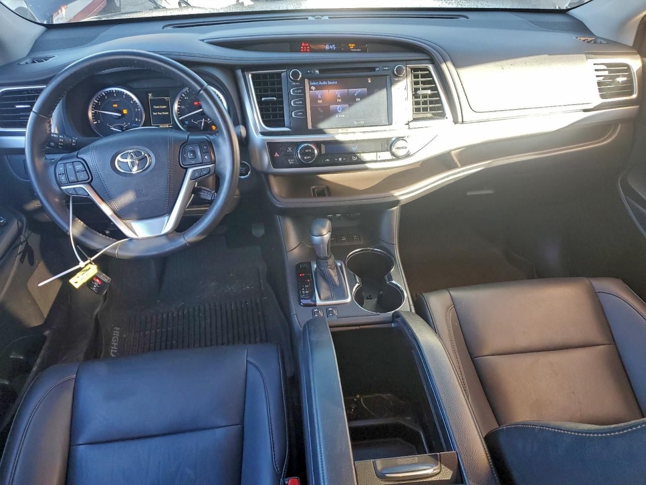 2019 Toyota Highlander se