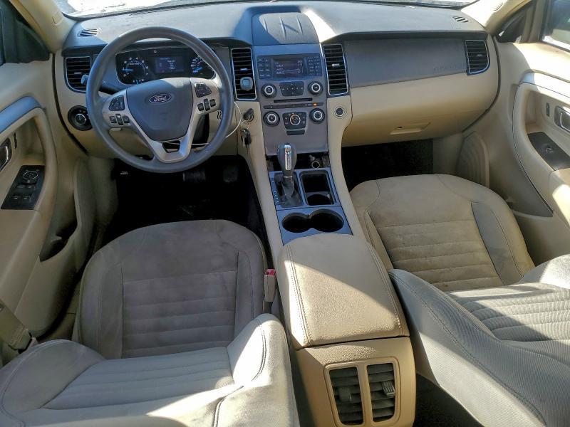 2015 Ford Taurus se