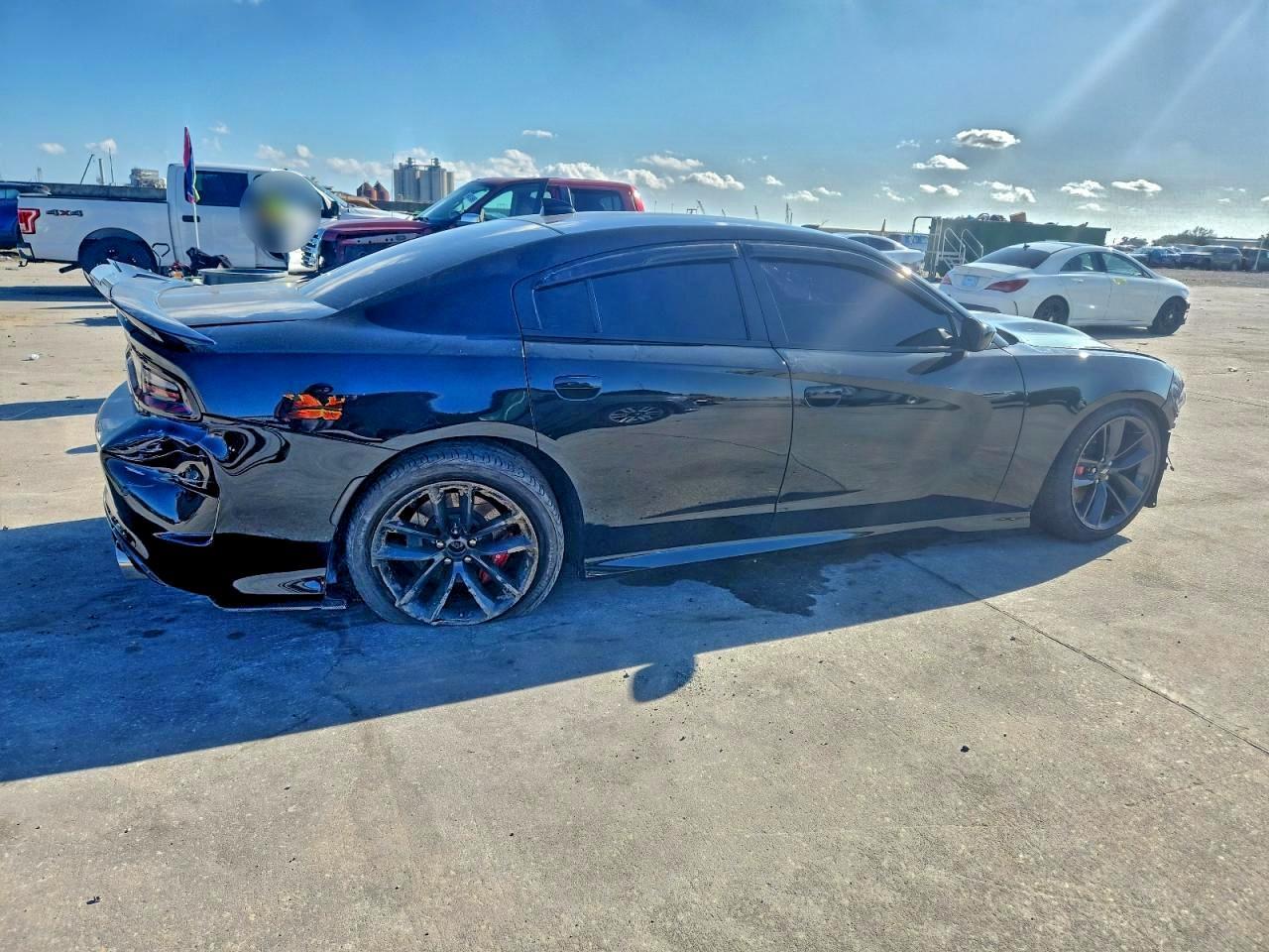 2019 Dodge Charger r