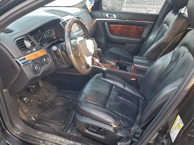 2014 Lincoln Townhouse MKS