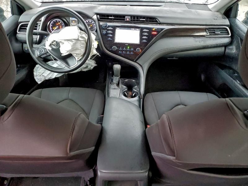 2020 Toyota Camry le