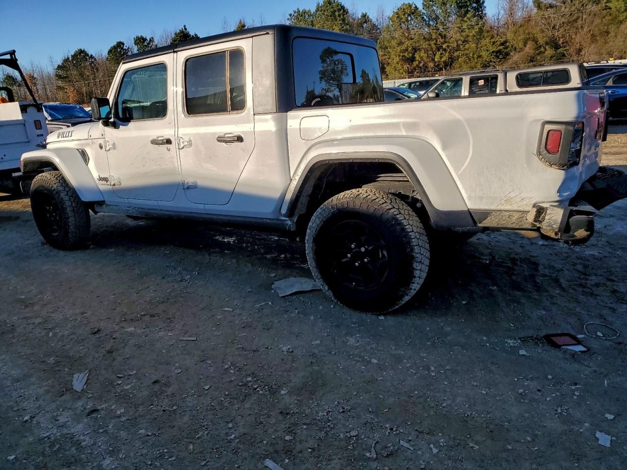 2022 Jeep Gladiator Sport
