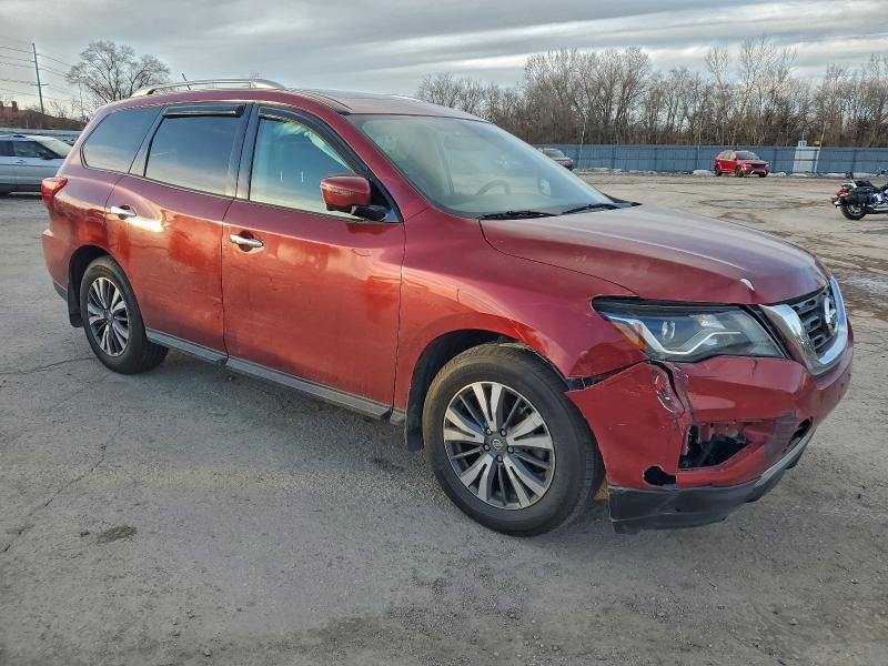 2017 Nissan Pathfinder s