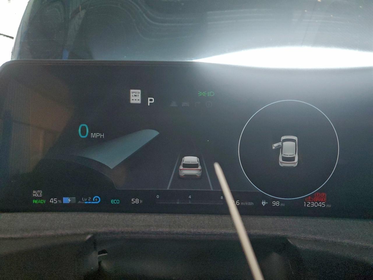 2022 KIA EV6 Light