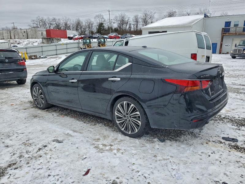 2024 Niss Altima 2.5 sl