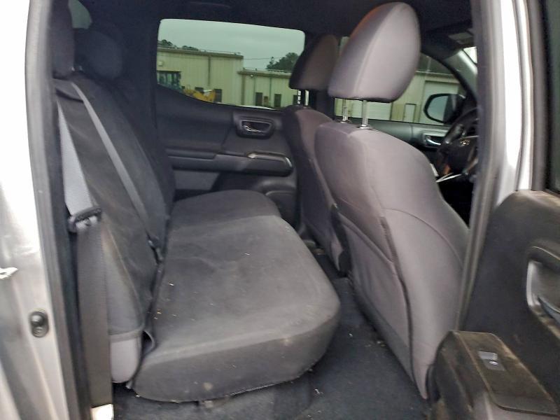 2018 Toyota Tacoma Double cab