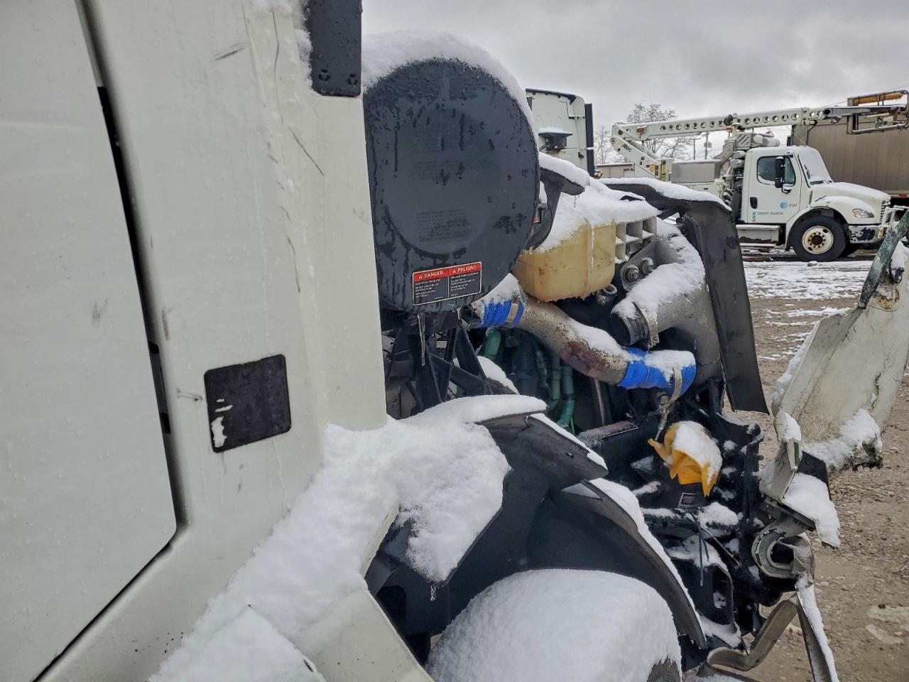 2018 Volvo VNL Semi Truck