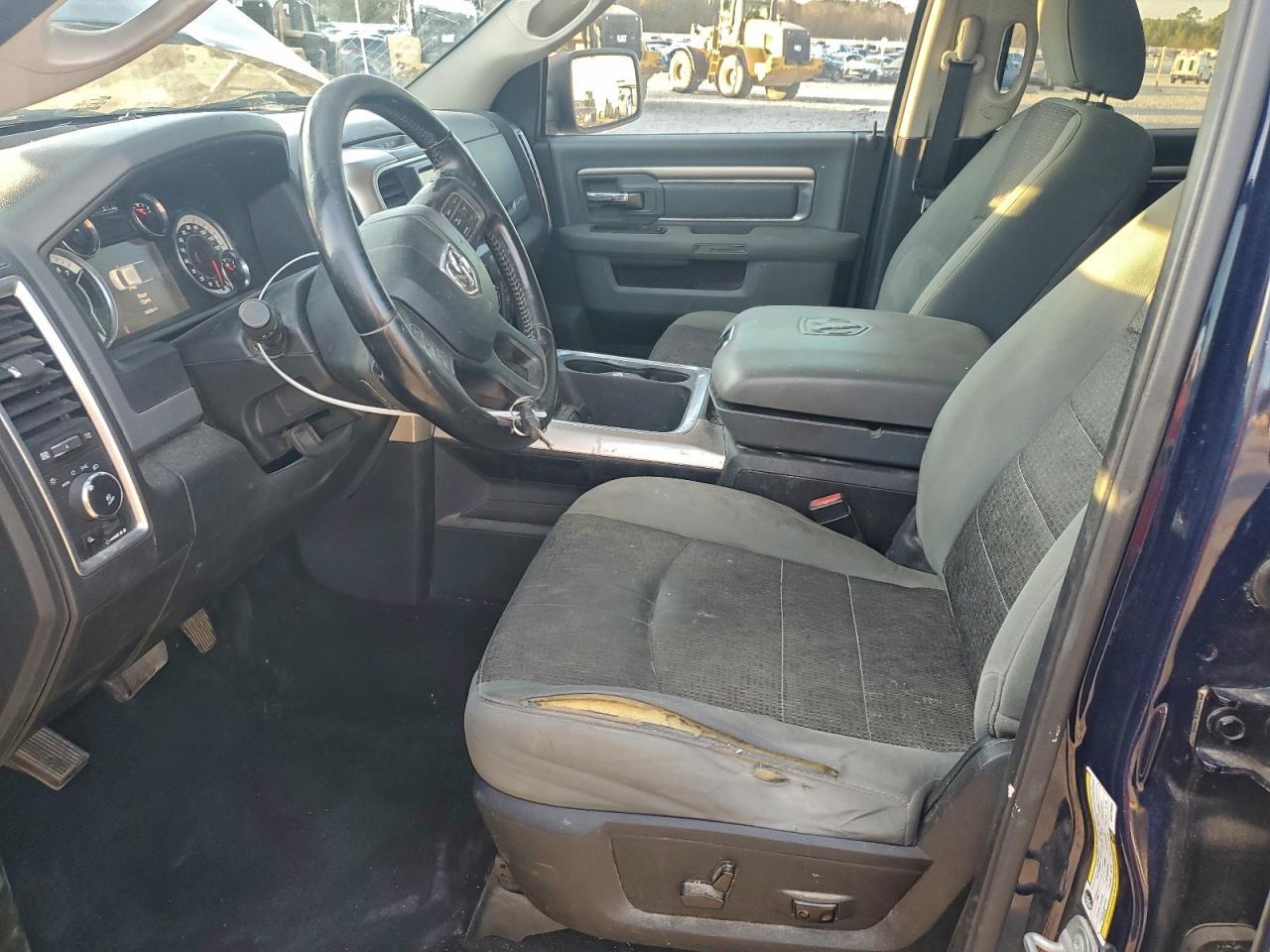 2016 Dodge RAM 1500 SLT
