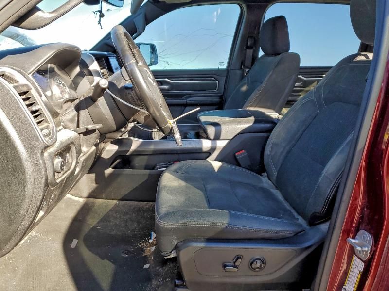 2020 Dodge Ram 1500 big Horn/lone Star