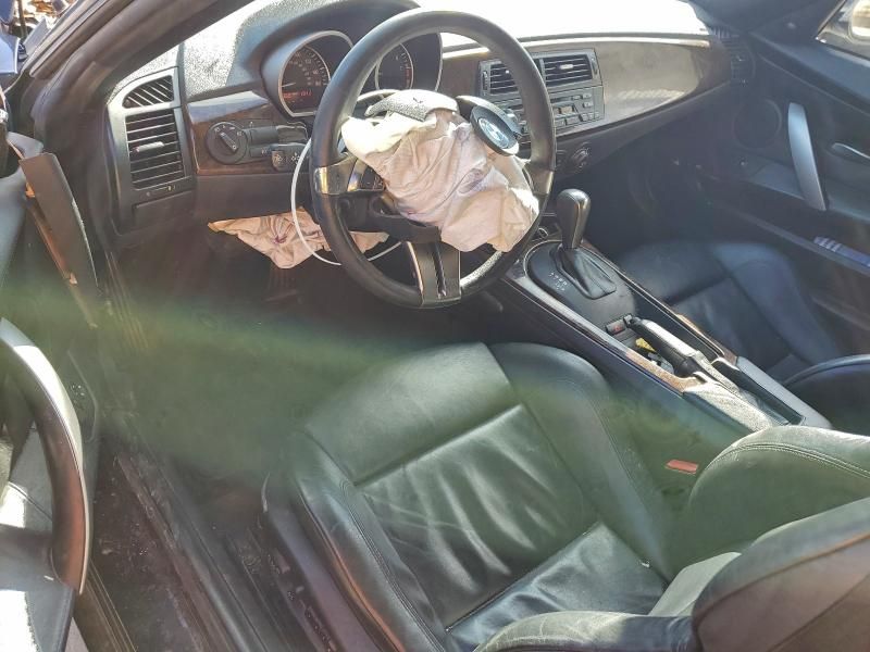 2006 BMW Z4 3.0si