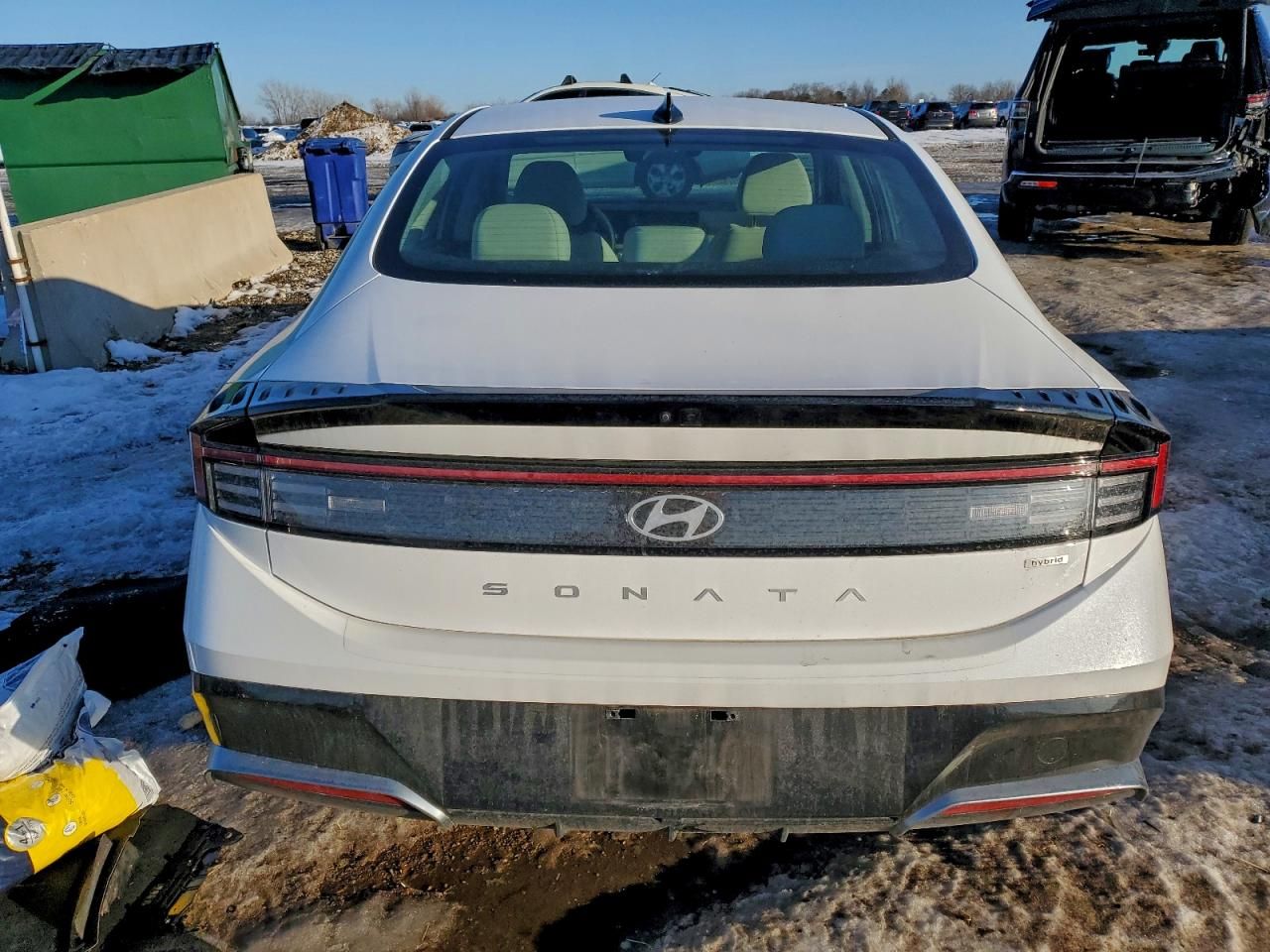 2025 Hyundai Sonata Hybrid