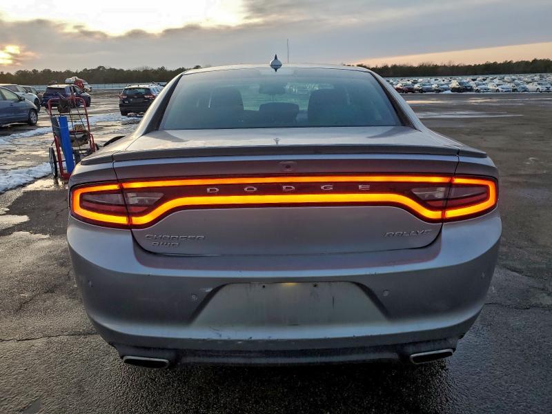 2015 Dodge Charger sxt