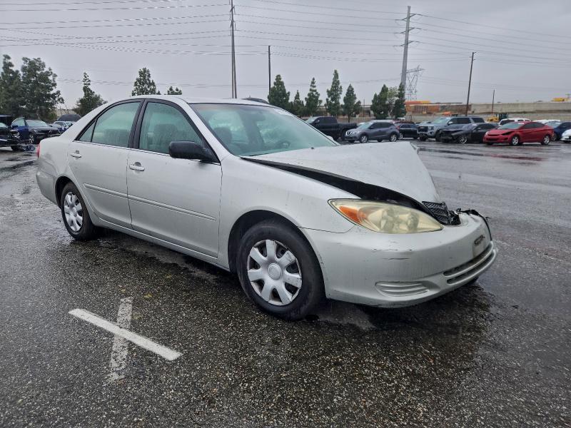2003 Toyota Camry le
