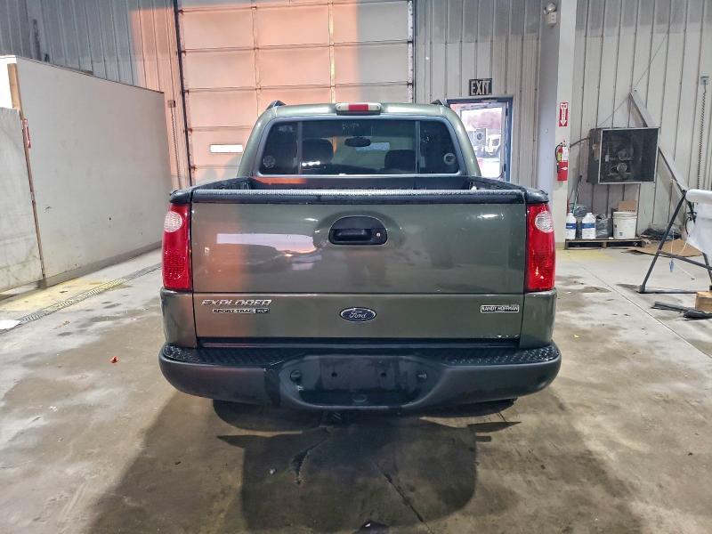 2004 Ford Explorer Sport Trac