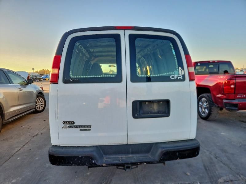 2011 Chevrolet Express G1500