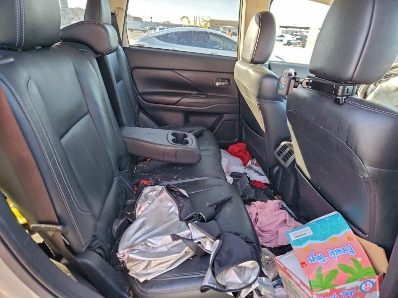 2019 Mitsubishi Outlander se