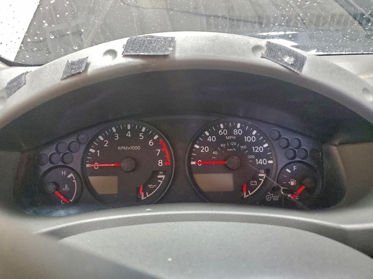 2009 Niss Frontier Crew Cab SE