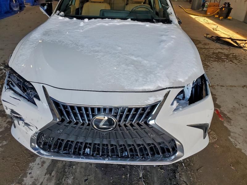 2025 Lexus Es 300h Base