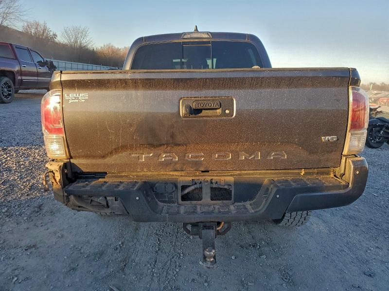 2021 Toyota Tacoma trd Off-road