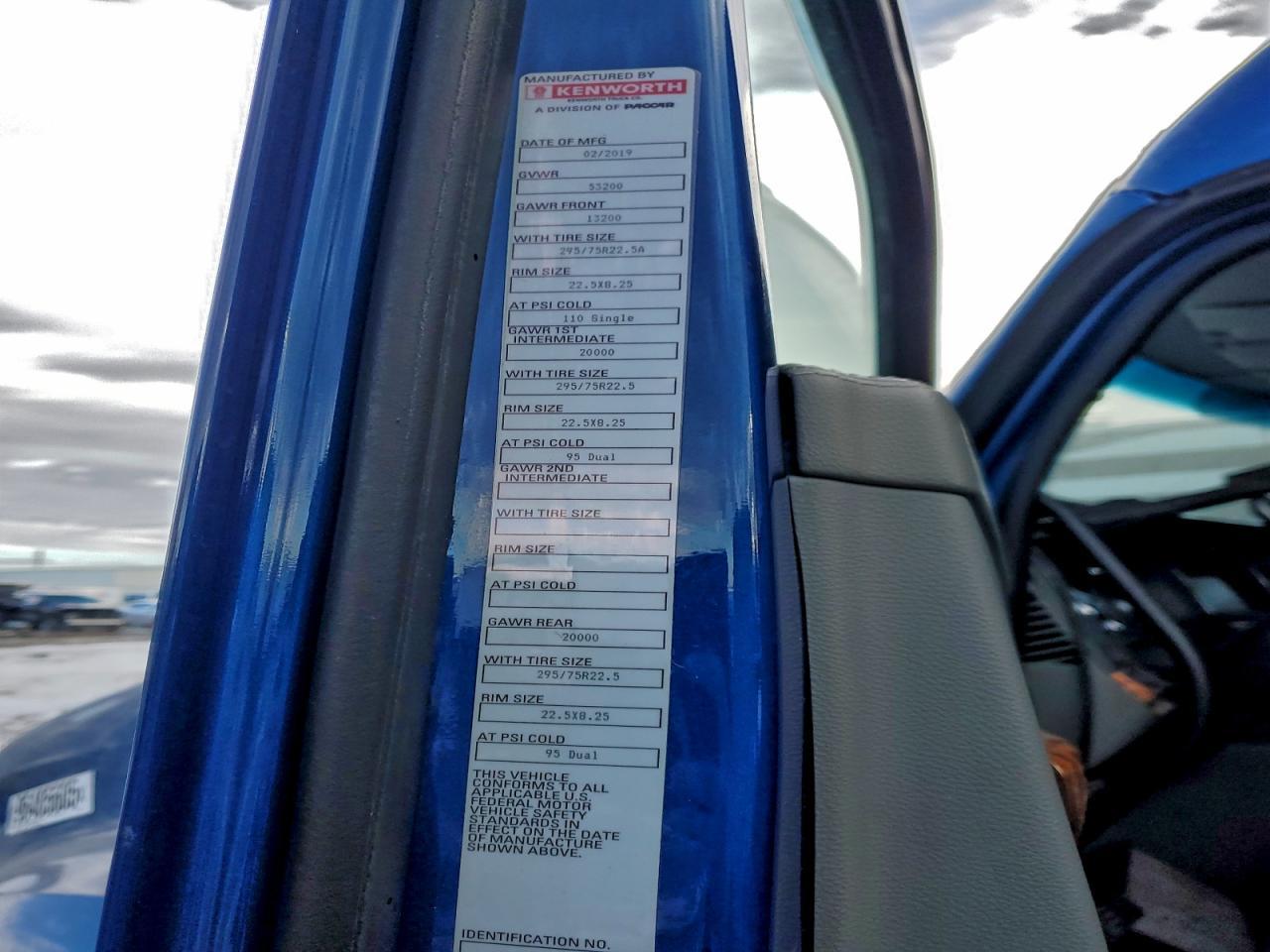 2020 Kenworth T680 Semi Truck