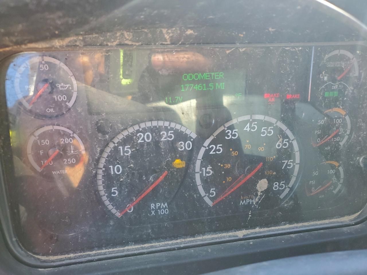 2021 Freightliner M2 106 MED