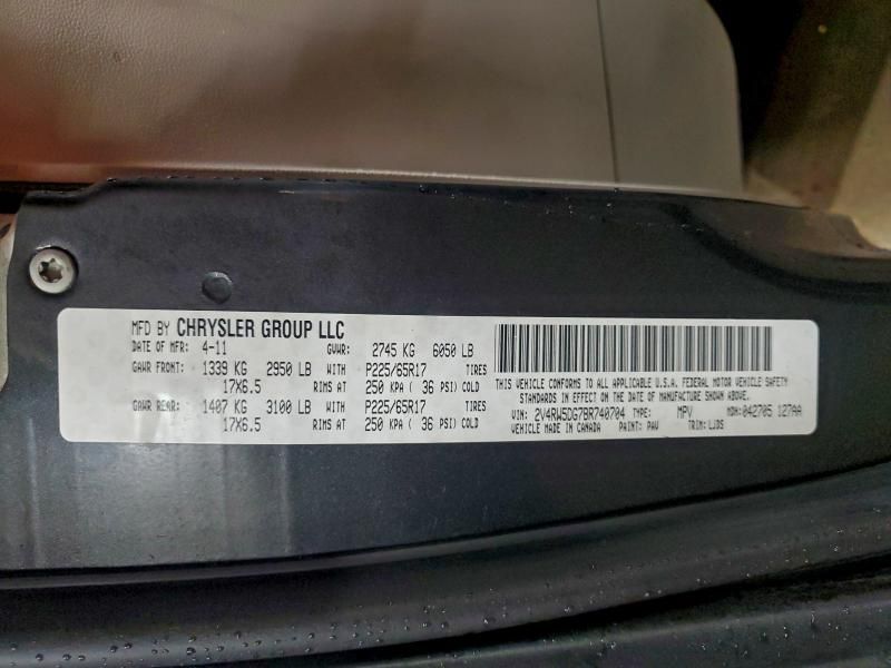 2011 Volkswagen Routan sel