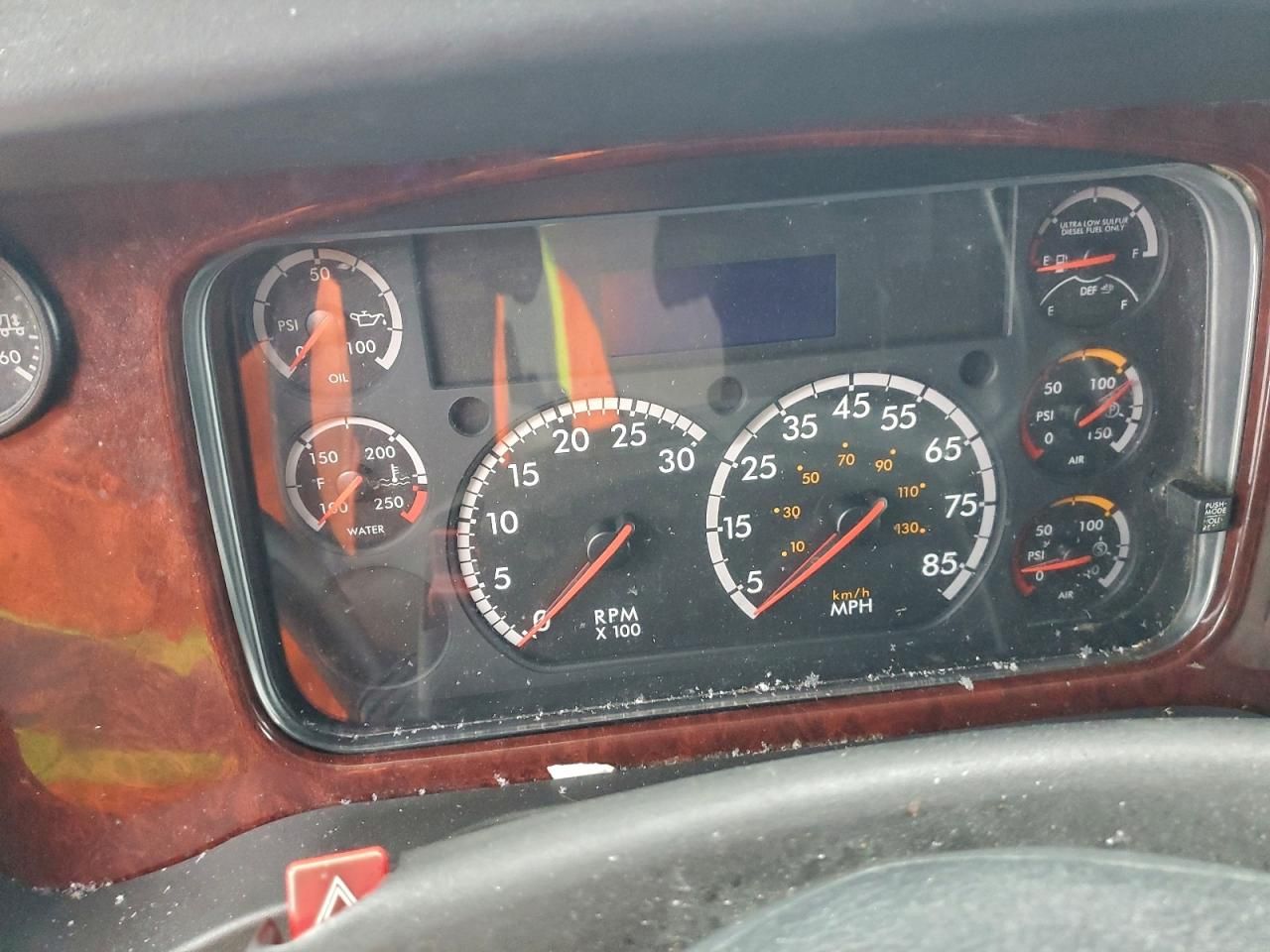 2018 Freightliner Business Class M2 BOX Truck